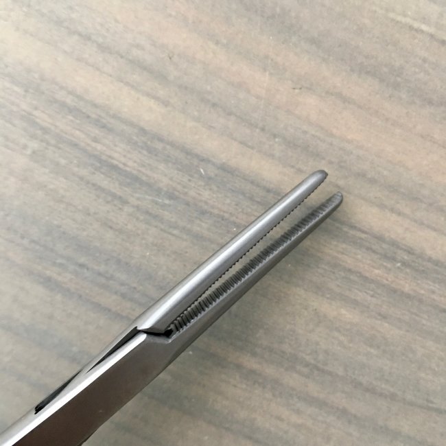 Зажим кровоостанавливающий Москит прямой 150мм З-62-1, арт. J-17-057