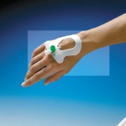 Пластырь-повязка Easi-V для периферических венозных катетеров, стер., упак.50 шт., ConvaTec, США, №1